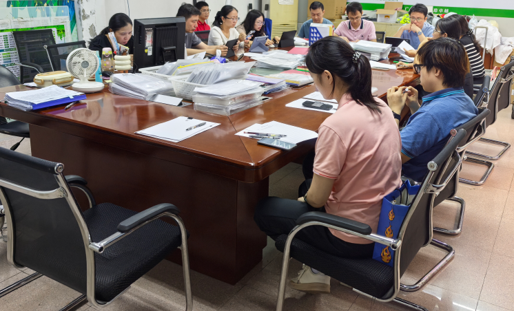 筑牢质量基石，，护航企业生长——白云山2299威尼斯制药开展2025年天下“质量月”活动